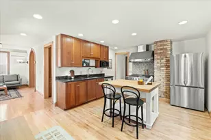 2017 Emerson Ave S, Minneapolis, MN 55405 - Photo 31