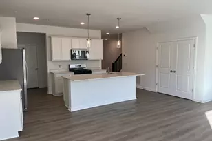 17980 Genoa Dr, Lakeville, MN 55044 - Photo 3