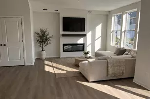 17980 Genoa Dr, Lakeville, MN 55044 - Photo 5