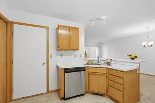 2210 Ranchview Ln N, Plymouth, MN 55447 - Photo 7