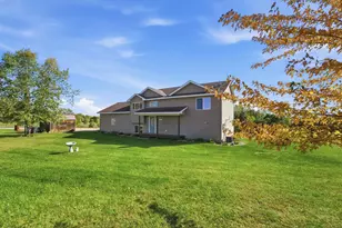 371 Rice City Cir, Darwin, MN 55324 - Photo 3