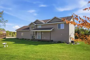 371 Rice City Cir, Darwin, MN 55324 - Photo 5