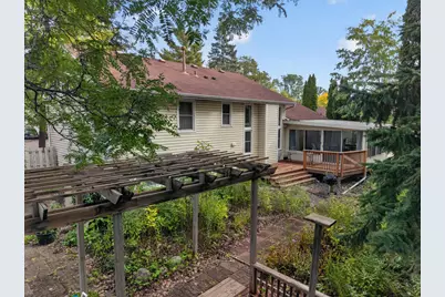 1309 86th Avenue N, Brooklyn Park, MN 55444 - Photo 33