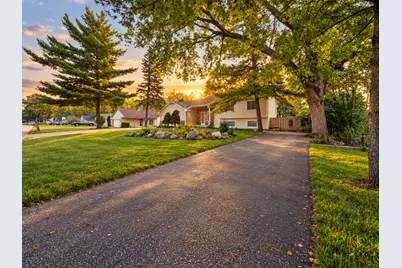 1309 86th Avenue N, Brooklyn Park, MN 55444 - Photo 35