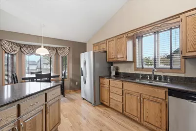9213 Queens Gardens, Brooklyn Park, MN 55443 - Photo 17