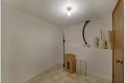 9716 Oxborough Road, Bloomington, MN 55437 - Photo 31