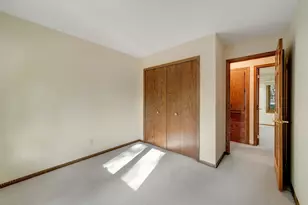 9716 Oxborough Rd, Bloomington, MN 55437 - Photo 19