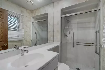 9716 Oxborough Road, Bloomington, MN 55437 - Photo 15