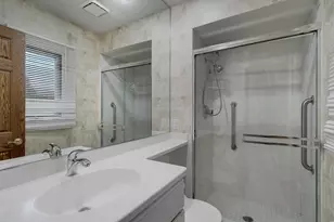 9716 Oxborough Rd, Bloomington, MN 55437 - Photo 15