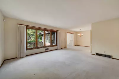 9716 Oxborough Road, Bloomington, MN 55437 - Photo 5