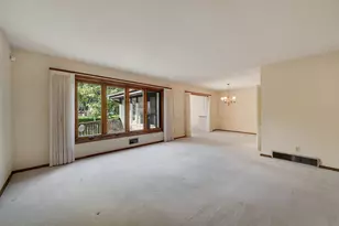 9716 Oxborough Rd, Bloomington, MN 55437 - Photo 5