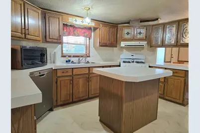 4121 Highway 11, Ray, MN 56649 - Photo 9