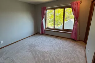 9405 Wedgewood Dr, Woodbury, MN 55125 - Photo 57