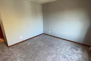 9405 Wedgewood Dr, Woodbury, MN 55125 - Photo 55