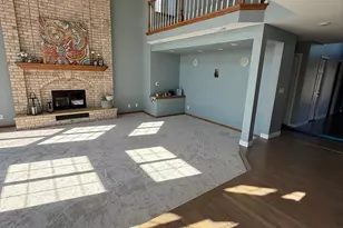 9405 Wedgewood Dr, Woodbury, MN 55125 - Photo 13