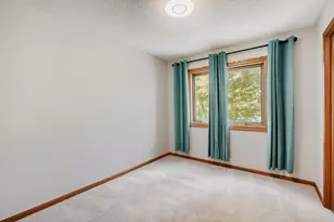 1317 Schooner Ct, Woodbury, MN 55125 - Photo 21