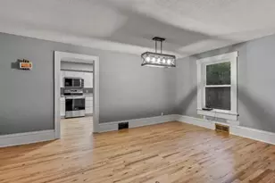 524 Dakota S Ave, New Richmond, WI 54017 - Photo 7