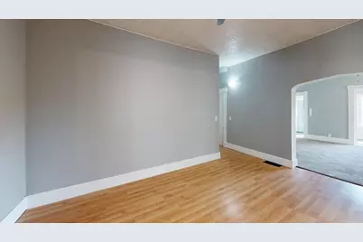 311 Center Avenue S, Eyota, MN 55934 - Photo 9