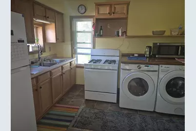 2059 2nd Street, White Bear Lake, MN 55110 - Photo 9