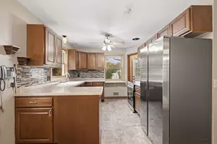 5530 Wedgewood Dr, Shorewood, MN 55331 - Photo 29
