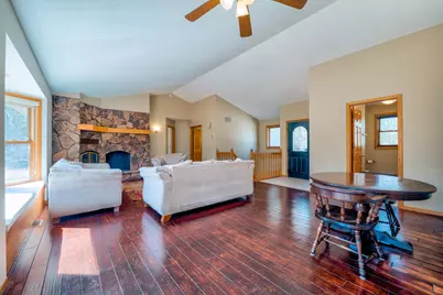 1012 Maple Ridge Court NW, Bemidji, MN 56601 - Photo 9