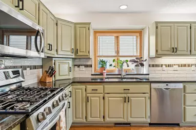 3835 Washburn Avenue S, Minneapolis, MN 55410 - Photo 5