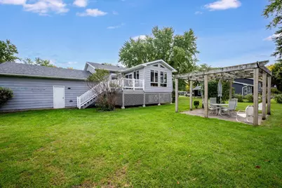 906 Summit Drive, Fairmont, MN 56031 - Photo 15