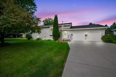 906 Summit Drive, Fairmont, MN 56031 - Photo 5