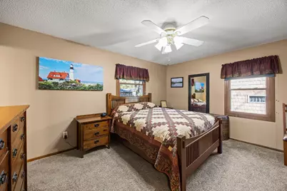 911 Neal Avenue SW, Hutchinson, MN 55350 - Photo 35
