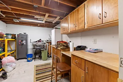 911 Neal Avenue SW, Hutchinson, MN 55350 - Photo 57