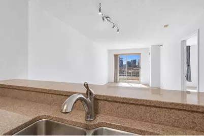 401 S 1st St #1103, Minneapolis, MN 55401 - Photo 19