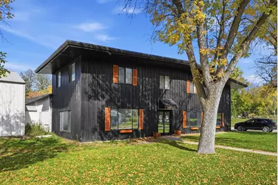 1600 11th Avenue NE, Willmar, MN 56201 - Photo 1