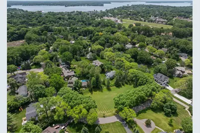 355 Margaret Circle, Wayzata, MN 55391 - Photo 69