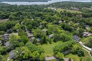 355 Margaret Cir, Wayzata, MN 55391 - Photo 69