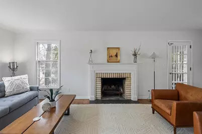 355 Margaret Circle, Wayzata, MN 55391 - Photo 7