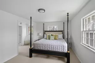 355 Margaret Cir, Wayzata, MN 55391 - Photo 39