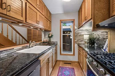 234 8th Street SE, Minneapolis, MN 55414 - Photo 5
