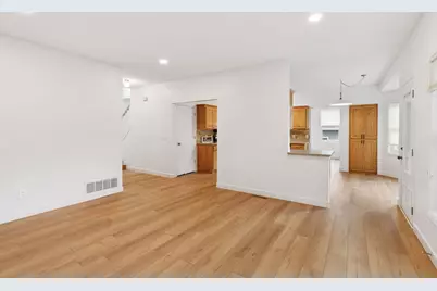 1301 Stratton Court, Chanhassen, MN 55317 - Photo 15