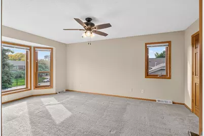11310 47th Avenue N, Plymouth, MN 55442 - Photo 27