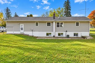 435 Main St, Boyceville, WI 54725 - Photo 3