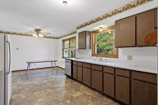 435 Main St, Boyceville, WI 54725 - Photo 9