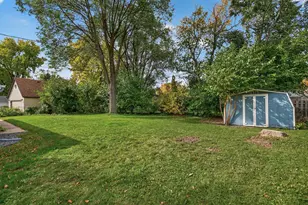 2937 Pascal St, Roseville, MN 55113 - Photo 3