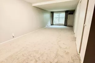 1601 N Innsbruck Dr, Fridley, MN 55432 - Photo 5