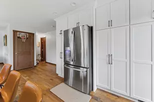 1473 Gilmore Valley Rd, Winona, MN 55987 - Photo 9