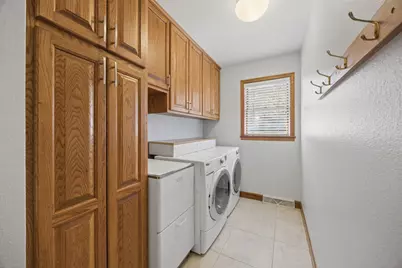 2721 Meadowrose Boulevard, Saint Cloud, MN 56301 - Photo 13