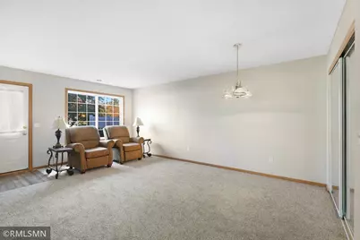 15718 Lower Fjord Way, Apple Valley, MN 55124 - Photo 3
