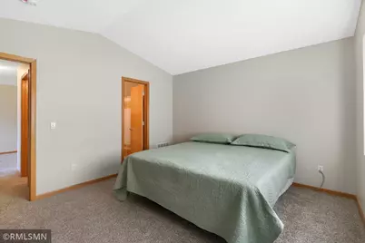 15718 Lower Fjord Way, Apple Valley, MN 55124 - Photo 17