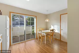 15718 Lower Fjord Way, Apple Valley, MN 55124 - Photo 9