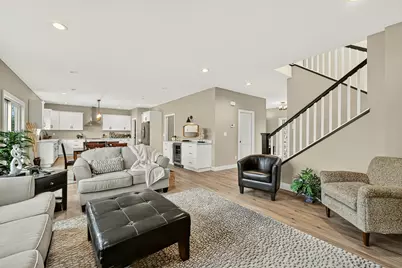 2219 Glady Lane NE, Rochester, MN 55906 - Photo 5