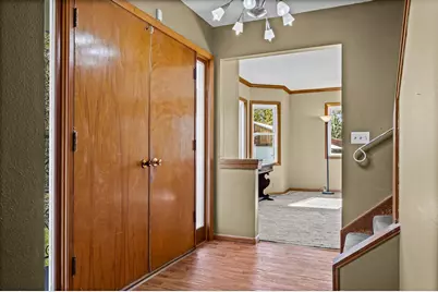 705 S 2nd Street, La Crescent, MN 55947 - Photo 29